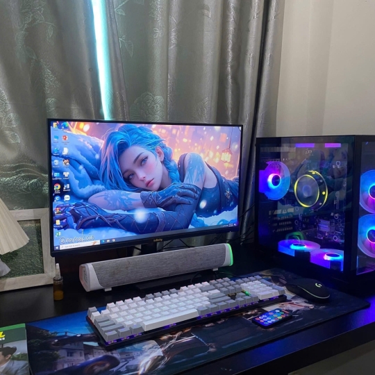 BỘ PC 2 màn hình/ i5 11400f/16gb/ case bể cá kèm 2 màn hình